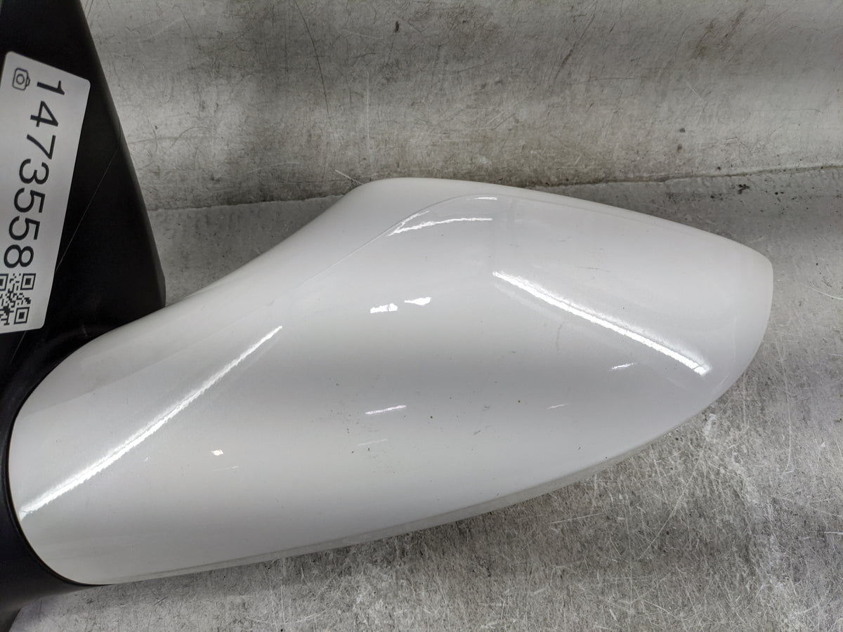 2011-2014 Hyundai Sonata Driver Side View Mirror - Left Door Mirror OEM Used - Oemusedautoparts1.com