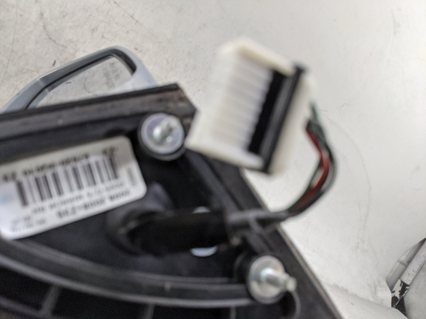 2011-2014 Hyundai Sonata Passenger Side View Mirror - Right Door Mirror OEM Used - Oemusedautoparts1.com