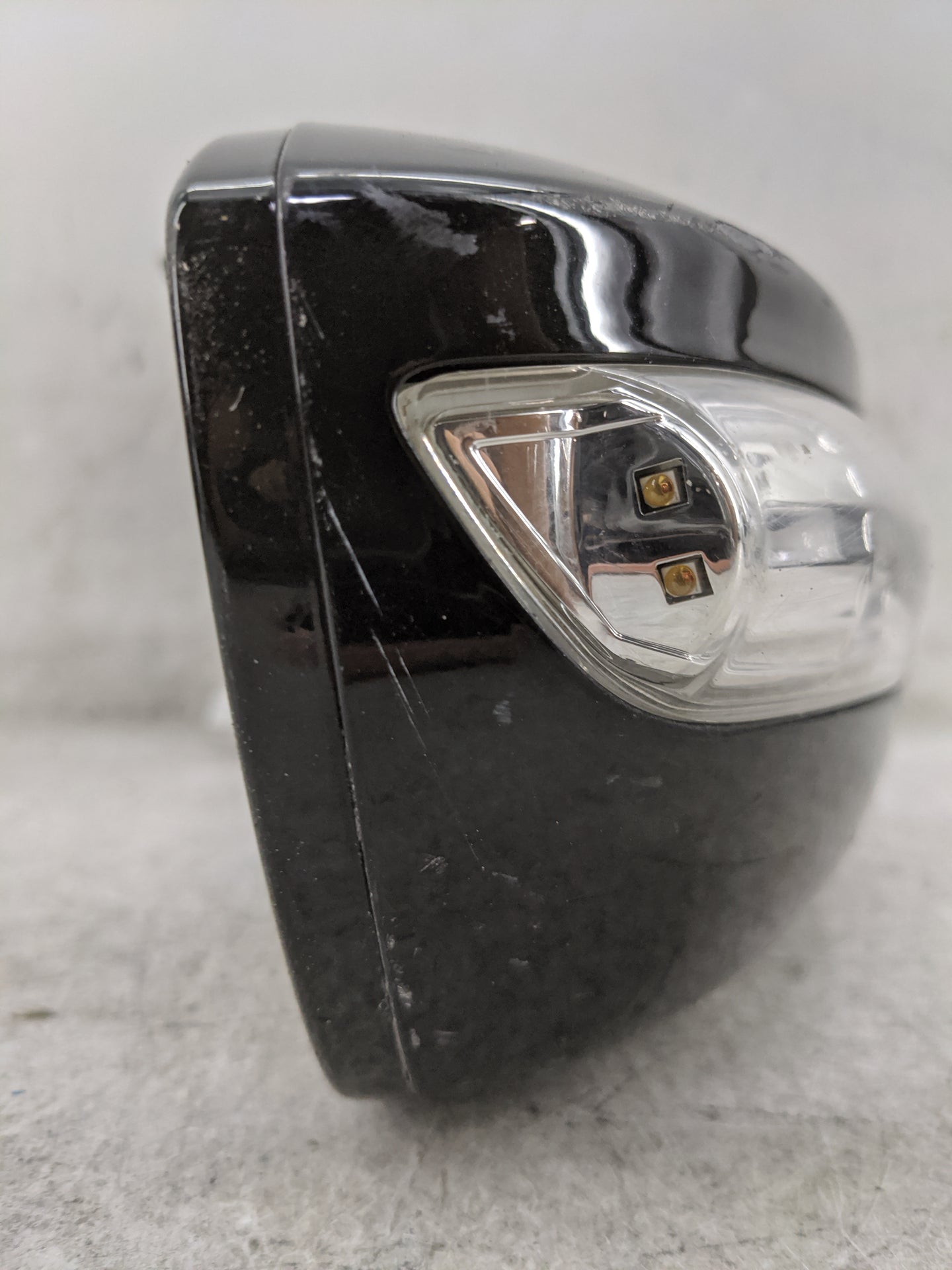 2011-2014 Hyundai Sonata Passenger Side View Mirror - Right Door Mirror OEM Used - Oemusedautoparts1.com