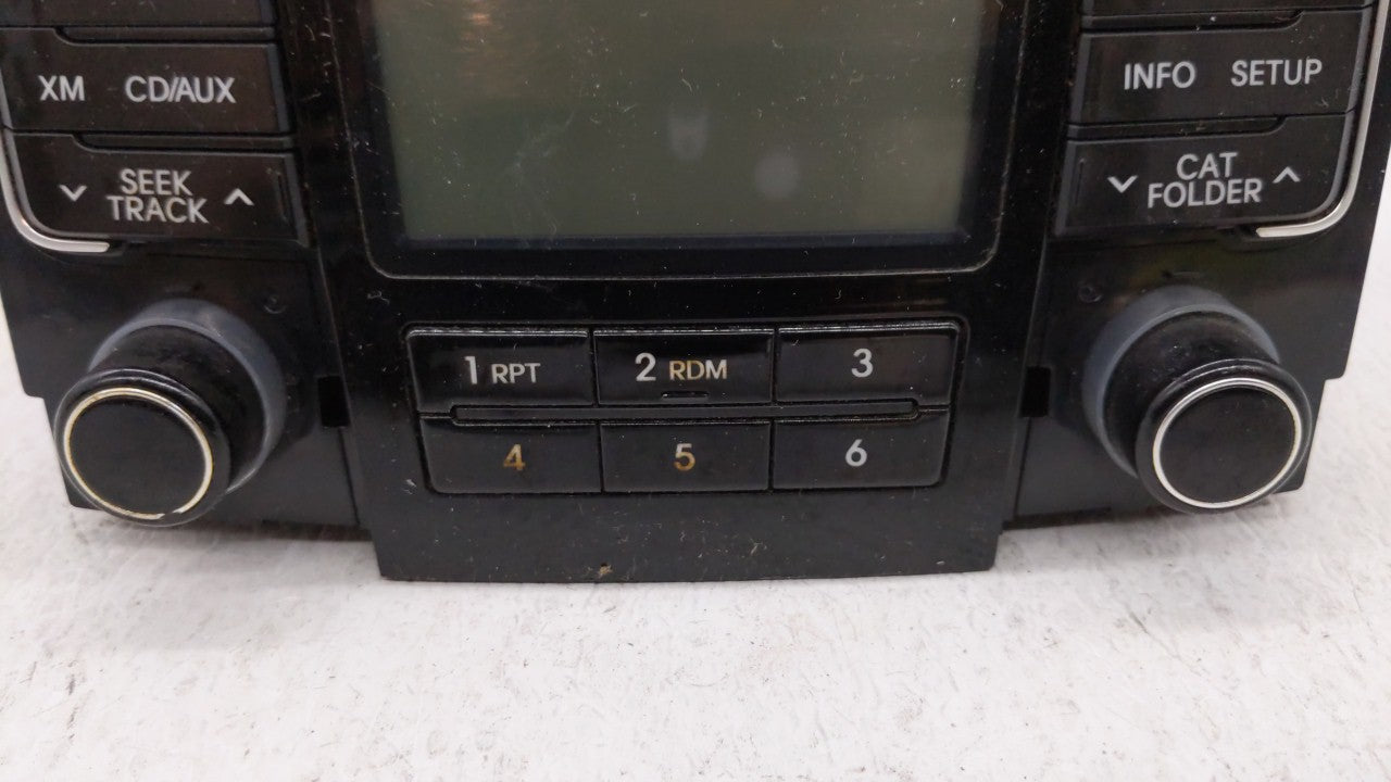 2011-2011 Hyundai Sonata Am Fm Cd Player Radio Receiver - Oemusedautoparts1.com