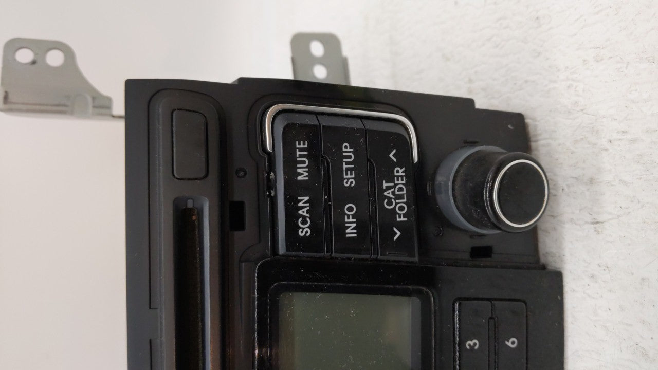 2011-2011 Hyundai Sonata Am Fm Cd Player Radio Receiver - Oemusedautoparts1.com