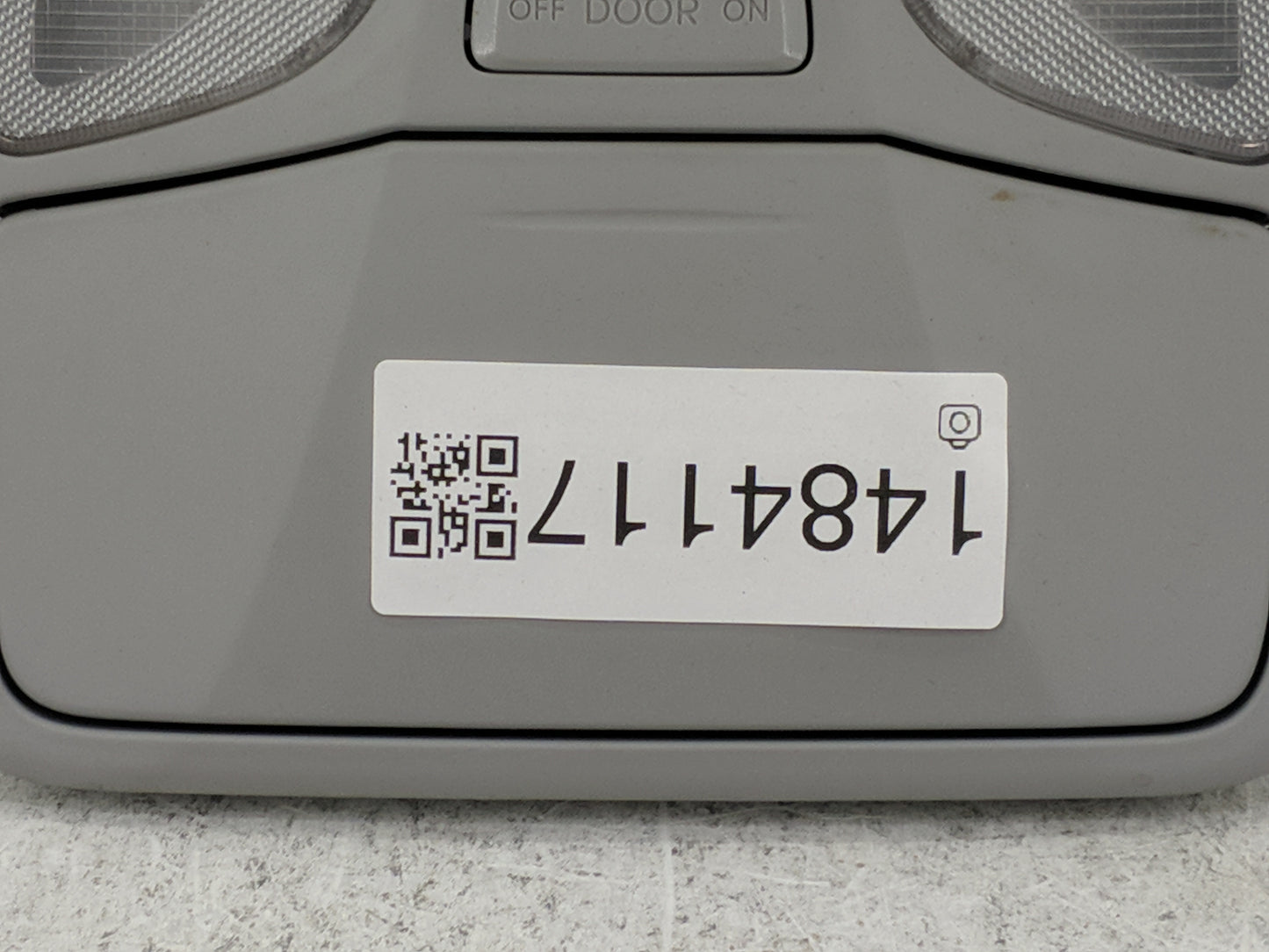 2011 Hyundai Sonata Overhead Roof Console Gray - Oemusedautoparts1.com