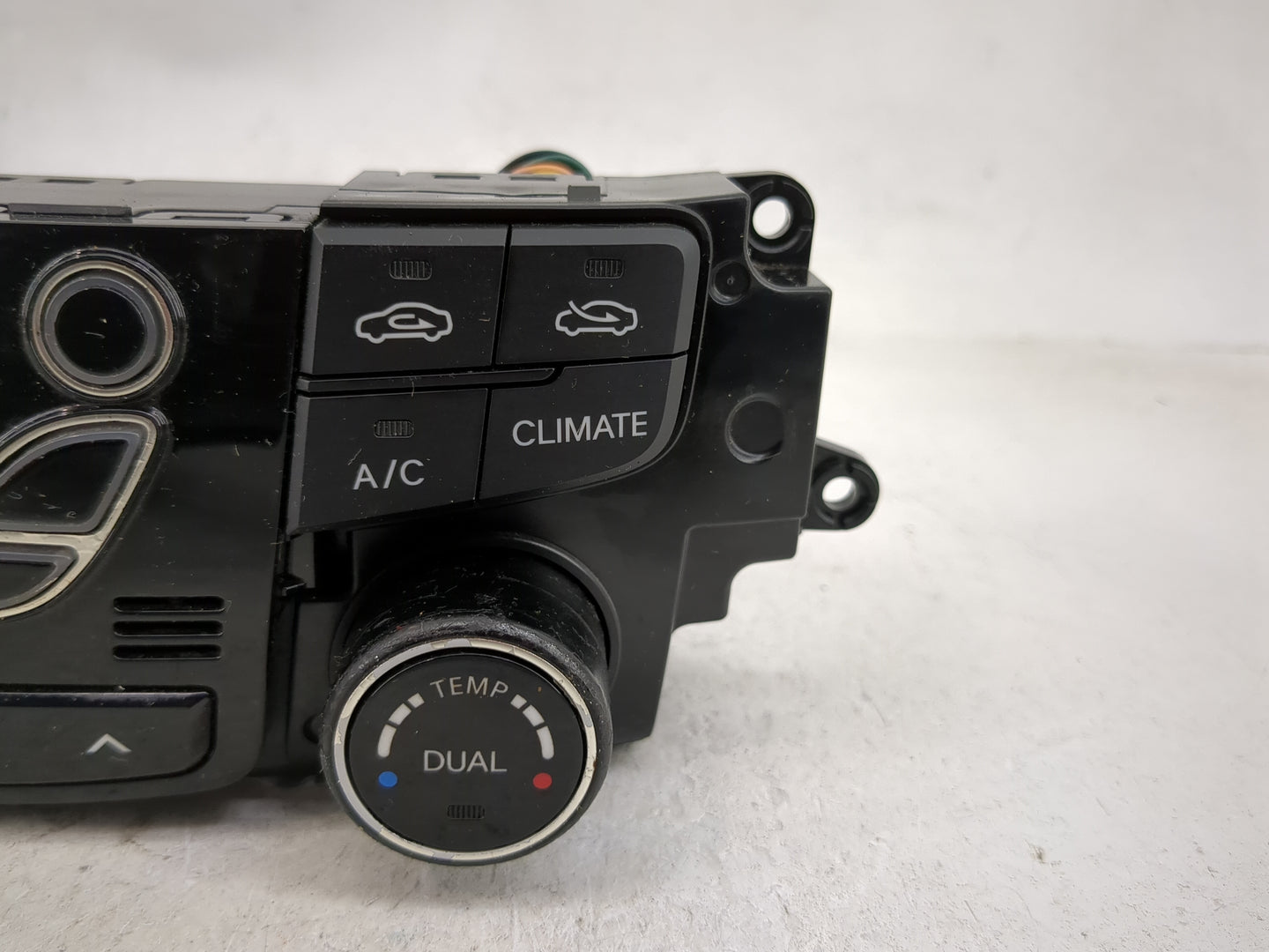 2011-2015 Hyundai Sonata Climate Control Module Temperature AC/Heater Replacement P/N:97250-4R000 A2C53439999 Fits OEM Used 