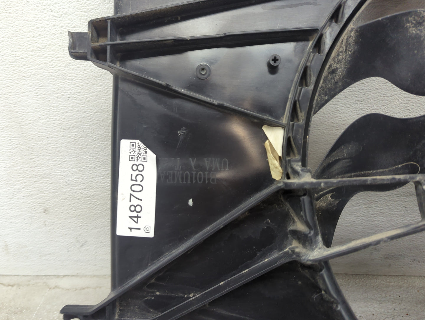 2011 Hyundai Sonata Electric Radiator Cooling Fan Motor Assembly P/N:MEIA3 Fits OEM Used Auto Parts - Oemusedautoparts1.com