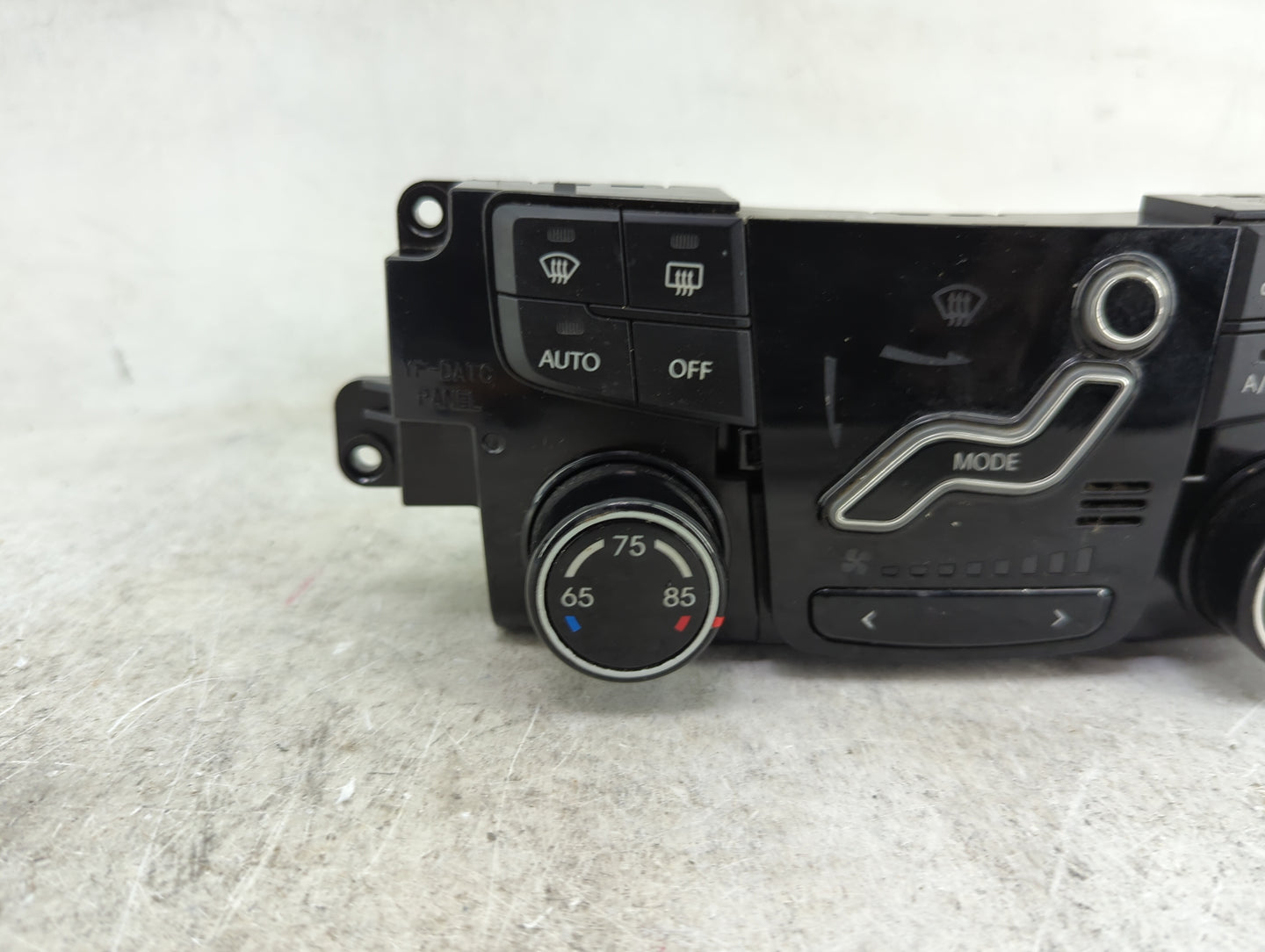 2011-2013 Hyundai Sonata Climate Control Module Temperature AC/Heater Replacement P/N:97250-3Q201 74FDNAFJQ184 Fits OEM Used