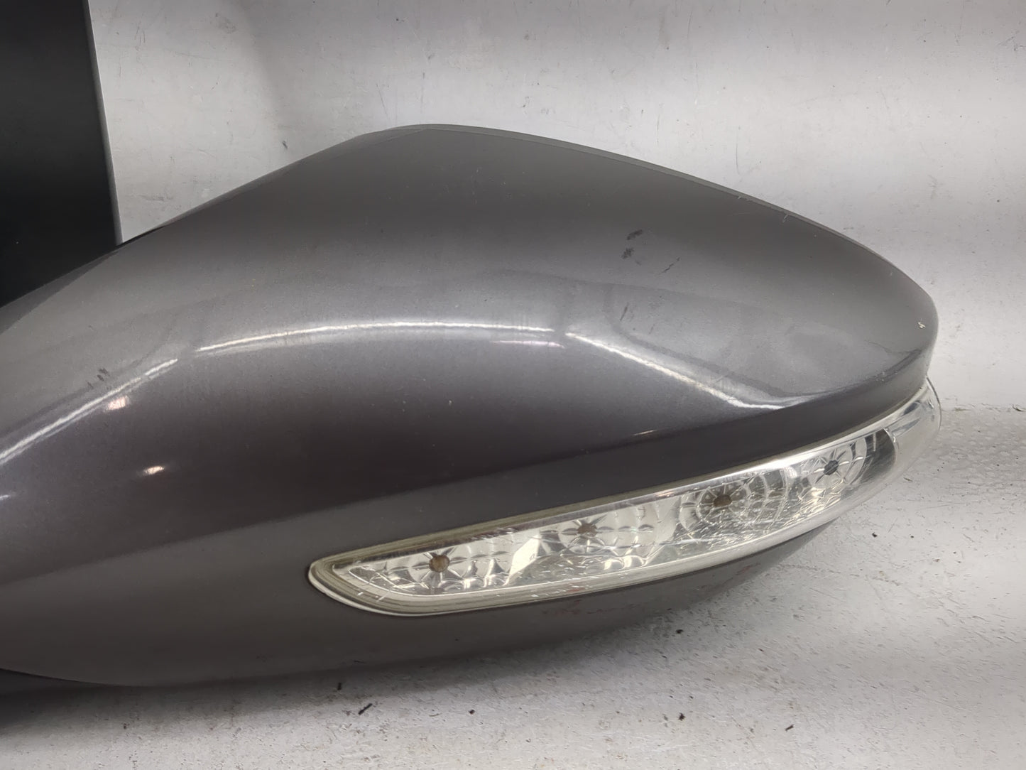2011-2014 Hyundai Sonata Driver Side View Mirror - Left Door Mirror OEM Used - Oemusedautoparts1.com