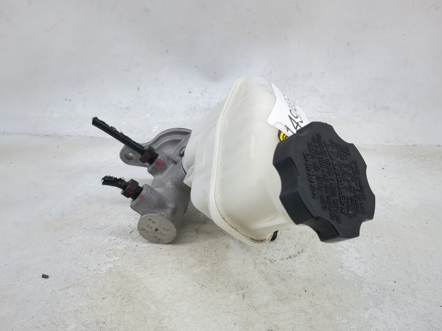 2011-2014 Hyundai Sonata Brake Master Cylinder 1492455 - Oemusedautoparts1.com