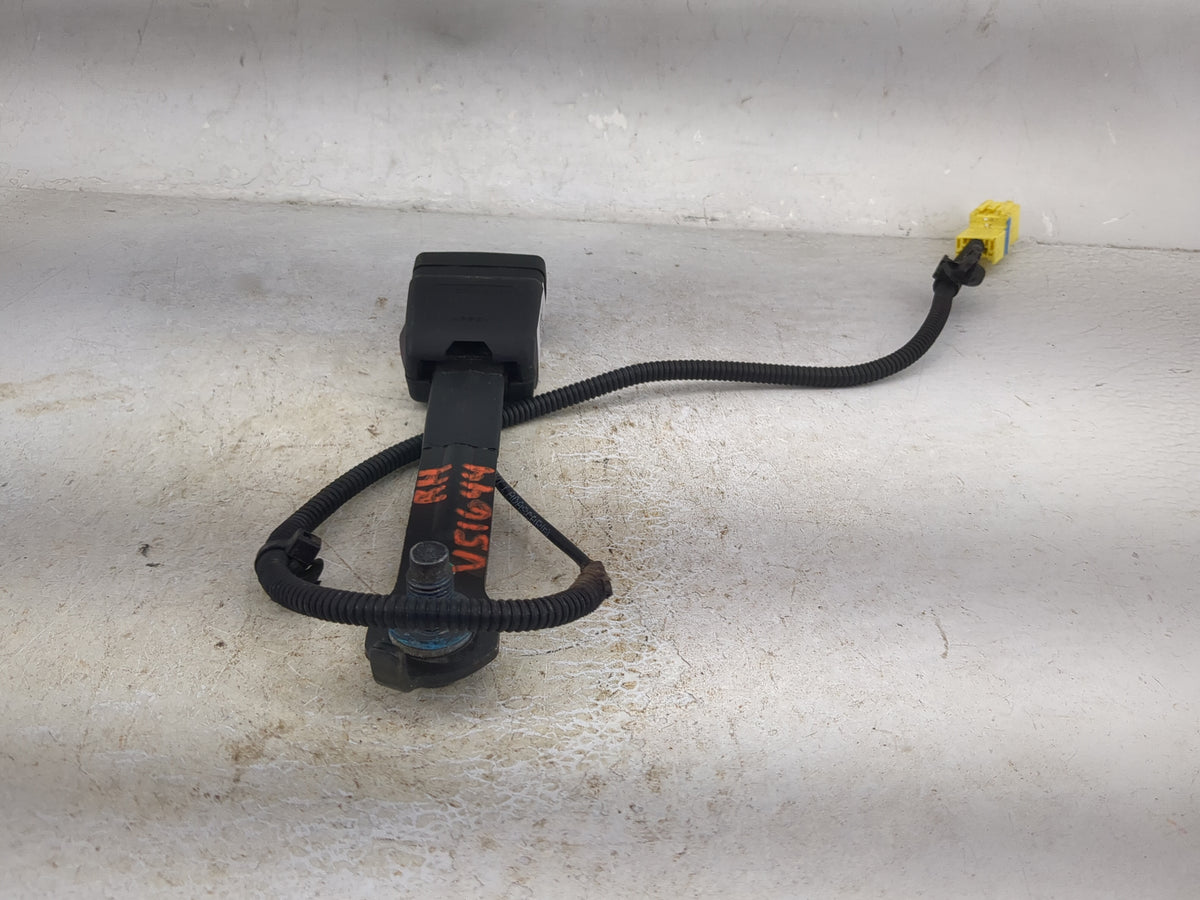 2011-2015 Hyundai Sonata Passenger Right Seat Belt Front Retractor - Oemusedautoparts1.com