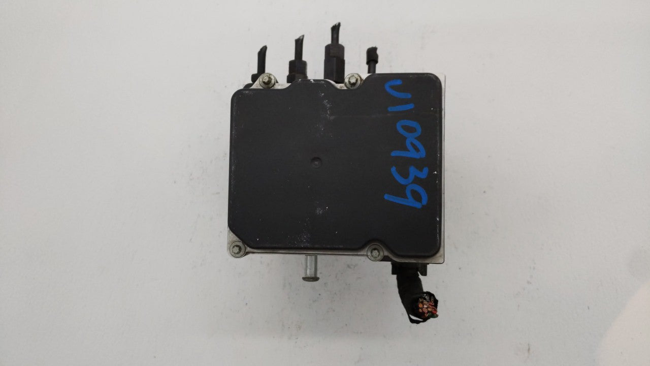 2011-2013 Hyundai Sonata ABS Pump Control Module Replacement P/N:58920-3Q500 Fits Fits 2011 2012 2013 OEM Used Auto Parts - 