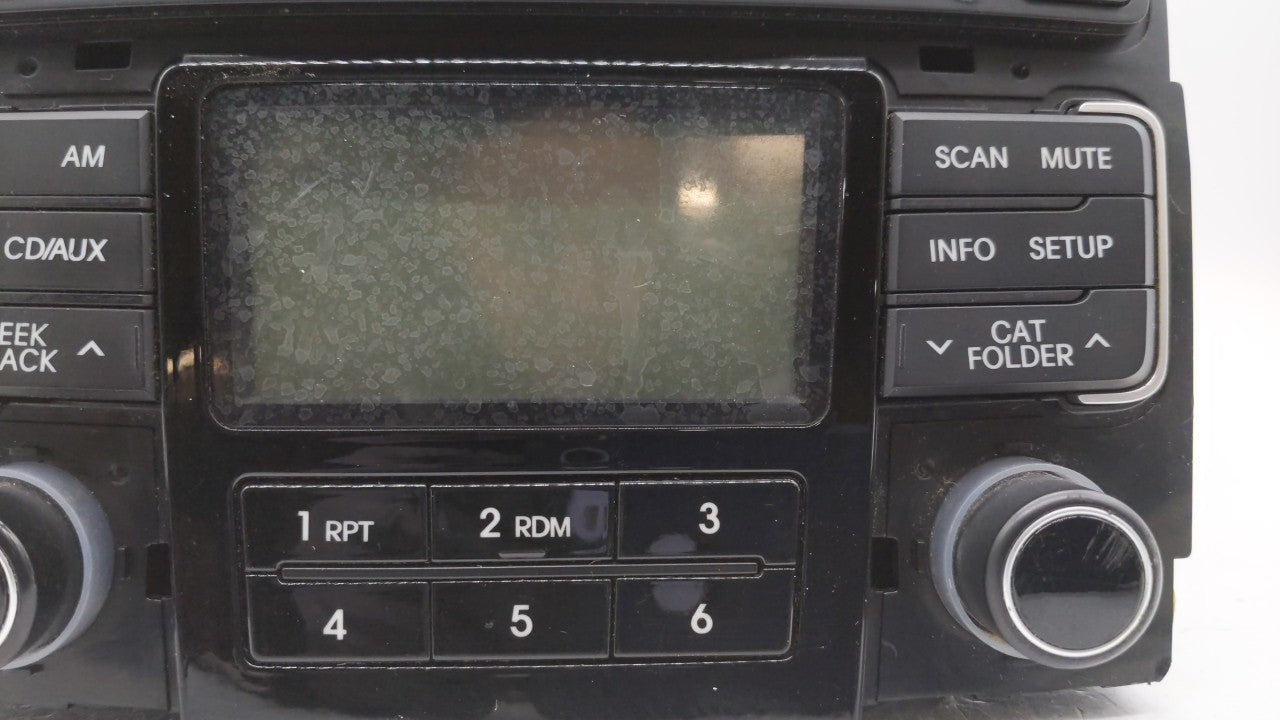 2011-2011 Hyundai Sonata Am Fm Cd Player Radio Receiver - Oemusedautoparts1.com
