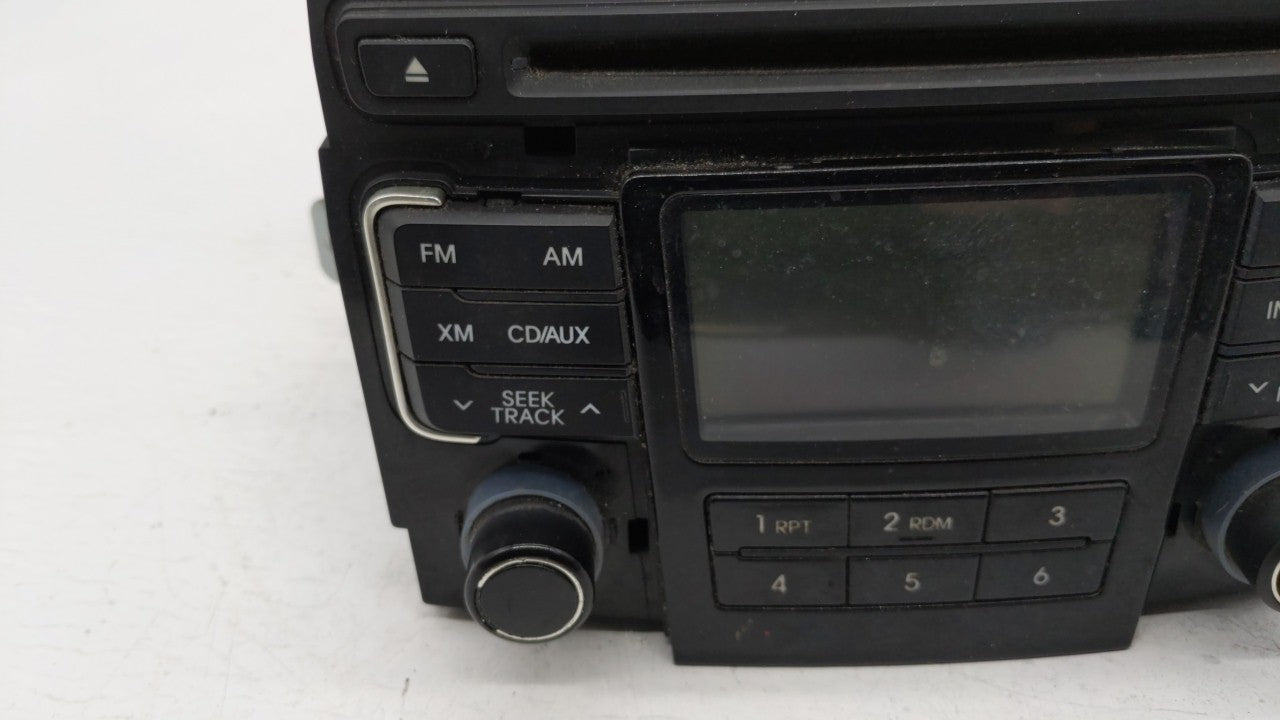 2011-2011 Hyundai Sonata Am Fm Cd Player Radio Receiver - Oemusedautoparts1.com