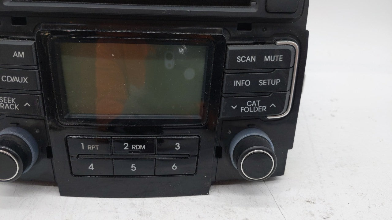 2011-2011 Hyundai Sonata Am Fm Cd Player Radio Receiver - Oemusedautoparts1.com