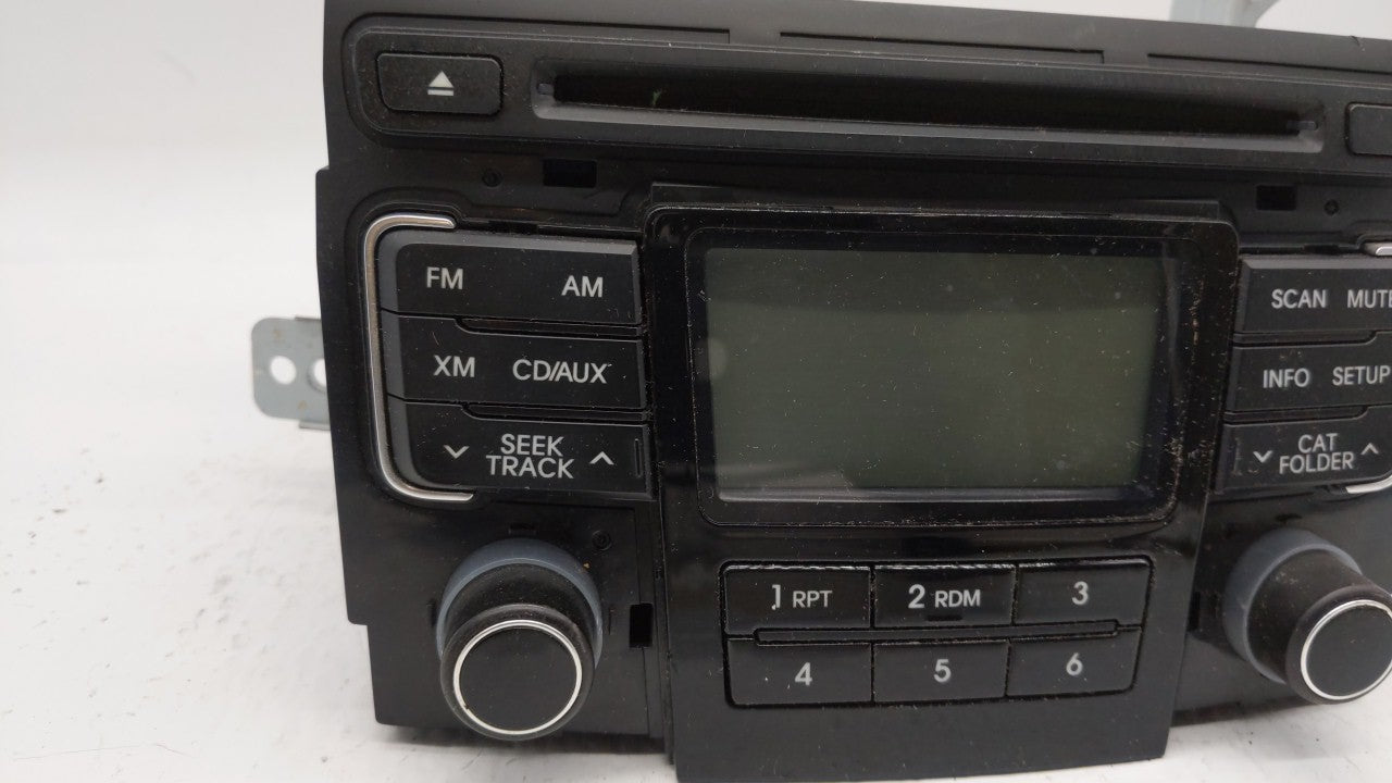 2011 Hyundai Sonata Radio AM FM Cd Player Receiver Replacement P/N:96180-3Q000 96180-3Q000XX1 Fits OEM Used Auto Parts - Oem