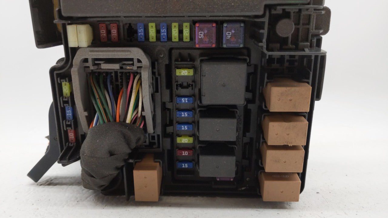 2011-2014 Hyundai Sonata Fusebox Fuse Box Panel Relay Module P/N:VS912003Q071MG VSQFHE2370F0175 Fits Fits 2011 2012 2013 201