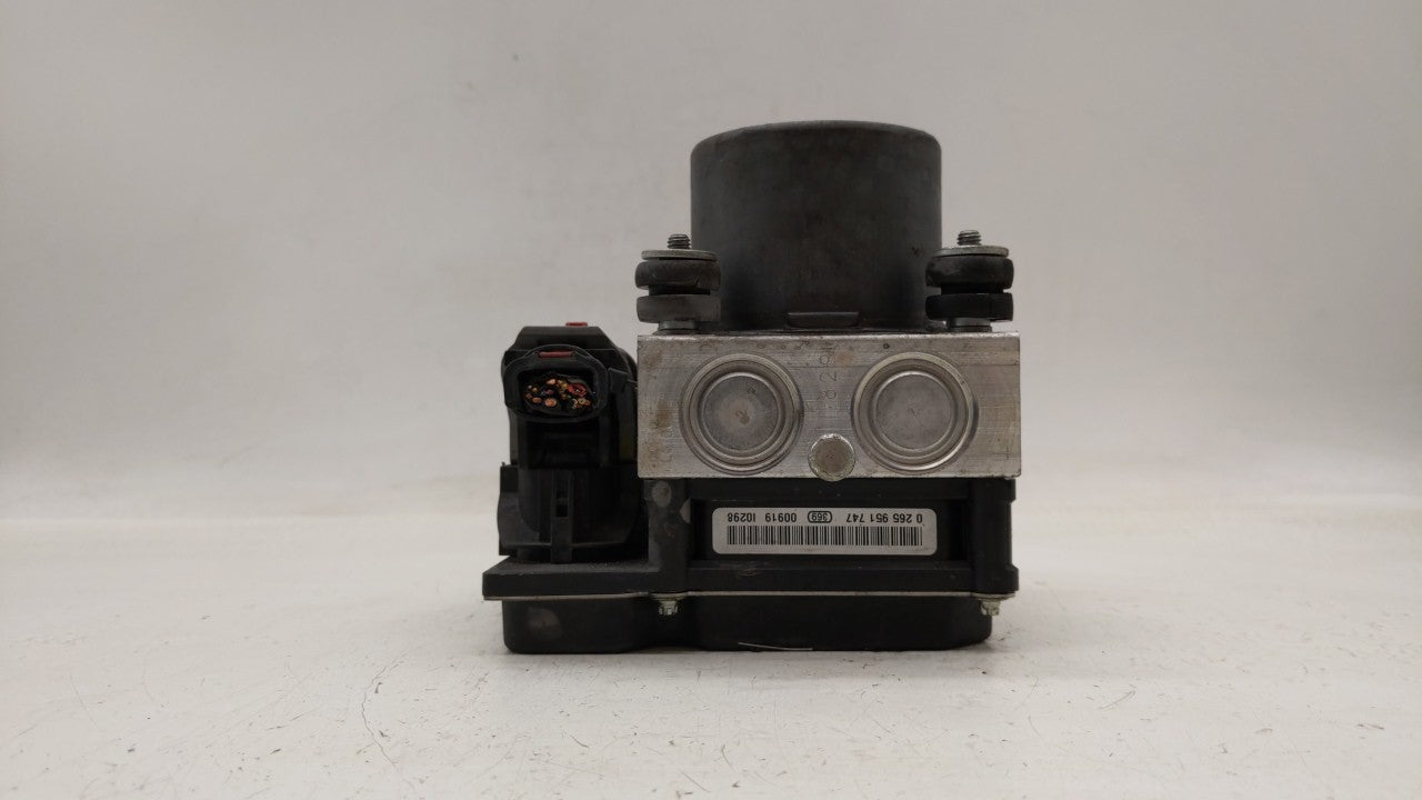 2011-2013 Hyundai Sonata ABS Pump Control Module Replacement P/N:58920-3S400 58920-3Q500 Fits Fits 2011 2012 2013 OEM Used A