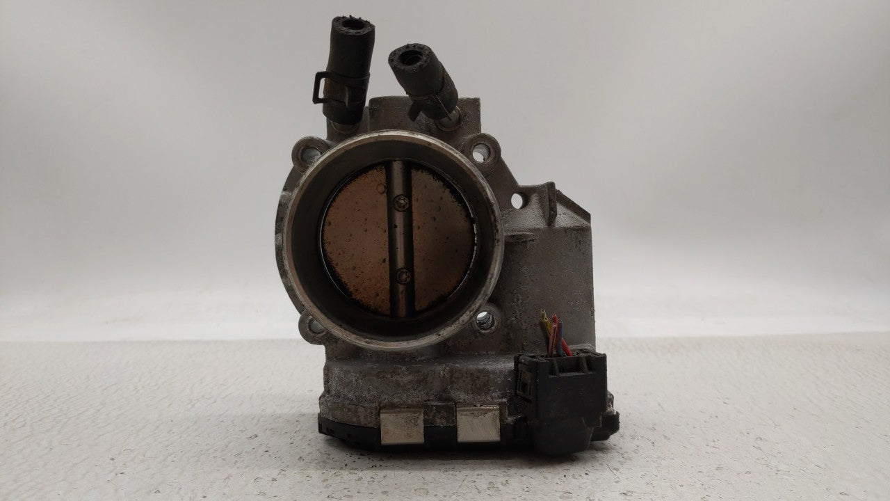 2011-2014 Hyundai Sonata Throttle Body P/N:35100-2G710 Fits Fits 2011 2012 2013 2014 2015 2016 OEM Used Auto Parts - Oemused