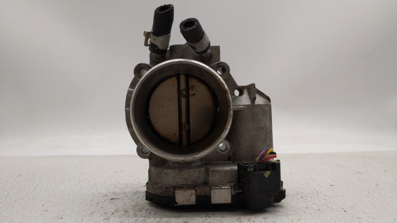 2011-2014 Hyundai Sonata Throttle Body P/N:35100-2G710 Fits Fits 2011 2012 2013 2014 2015 2016 OEM Used Auto Parts - Oemused