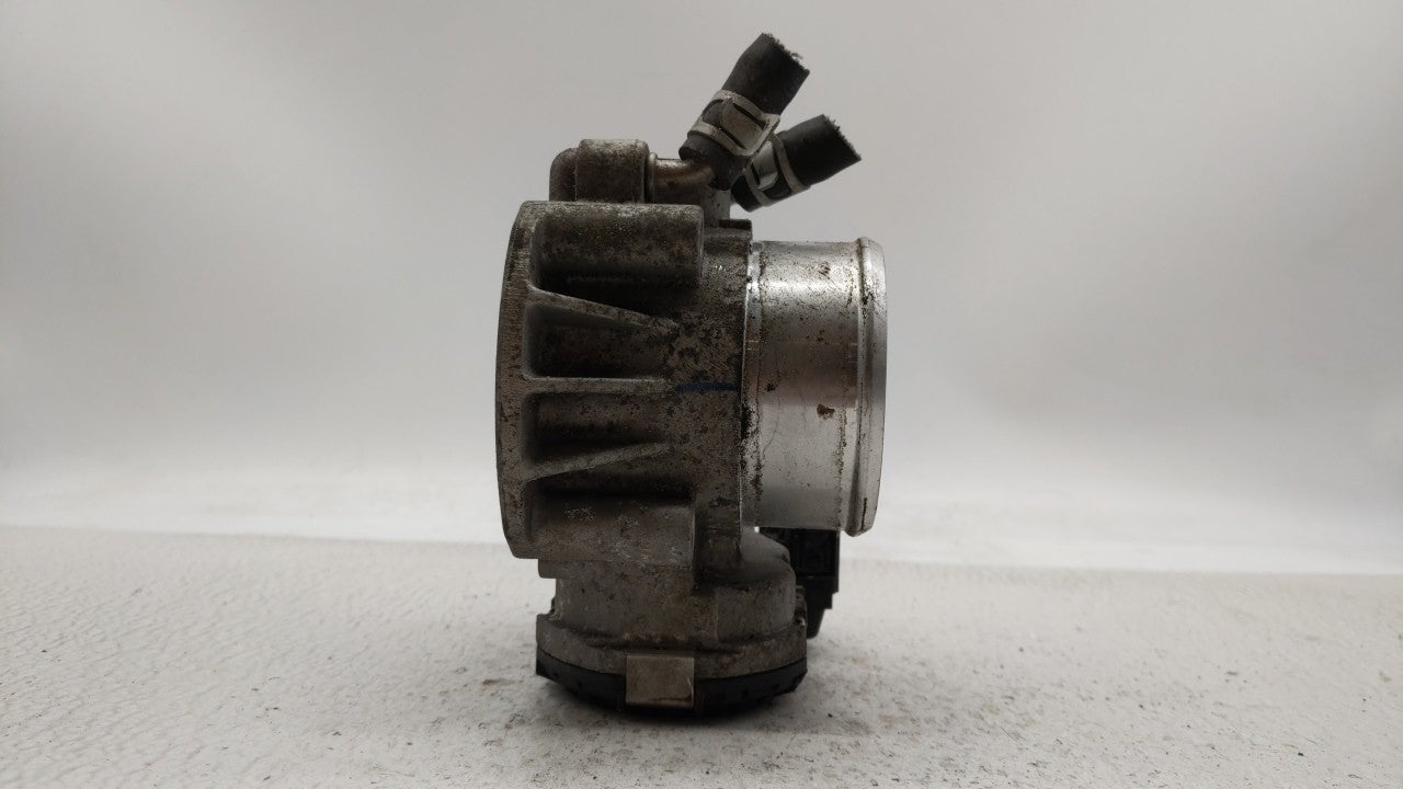2011-2014 Hyundai Sonata Throttle Body P/N:35100-2G710 Fits Fits 2011 2012 2013 2014 2015 2016 OEM Used Auto Parts - Oemused