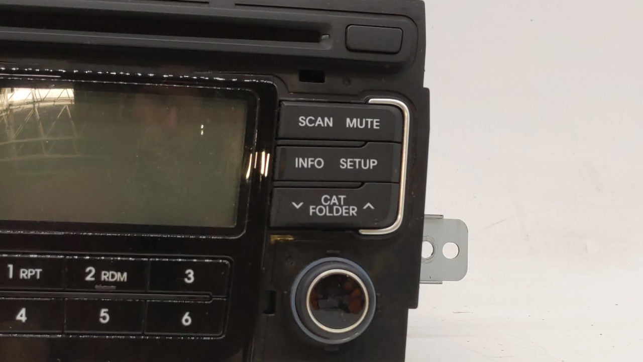2011-2011 Hyundai Sonata Am Fm Cd Player Radio Receiver - Oemusedautoparts1.com