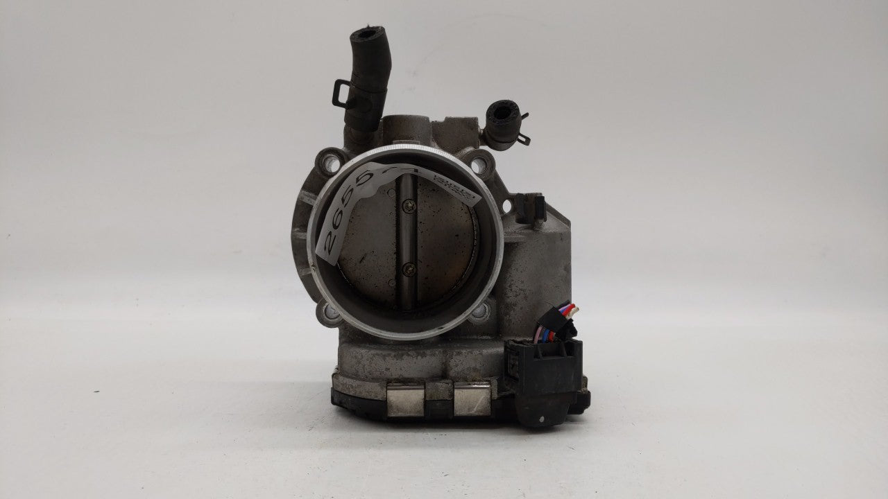 2011-2014 Hyundai Sonata Throttle Body P/N:35100-2G700 Fits Fits 2011 2012 2013 2014 2015 2016 OEM Used Auto Parts - Oemused
