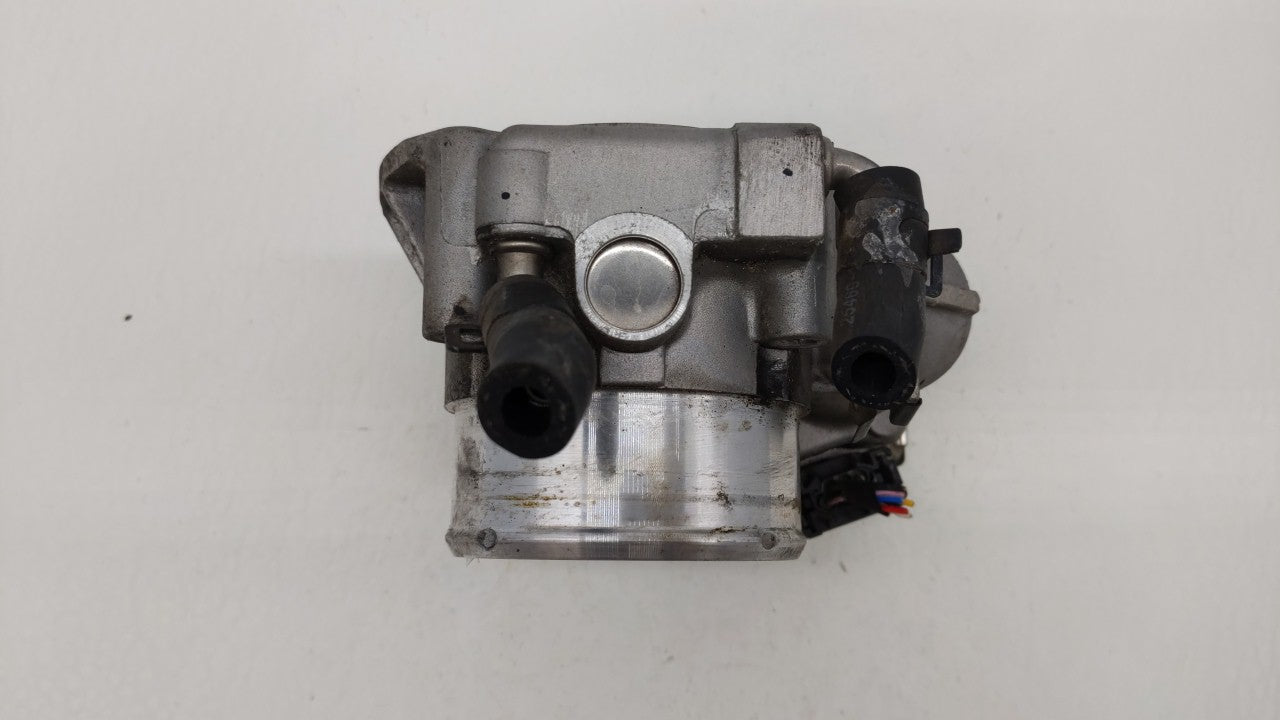 2011-2014 Hyundai Sonata Throttle Body P/N:35100-2G700 Fits Fits 2011 2012 2013 2014 2015 2016 OEM Used Auto Parts - Oemused