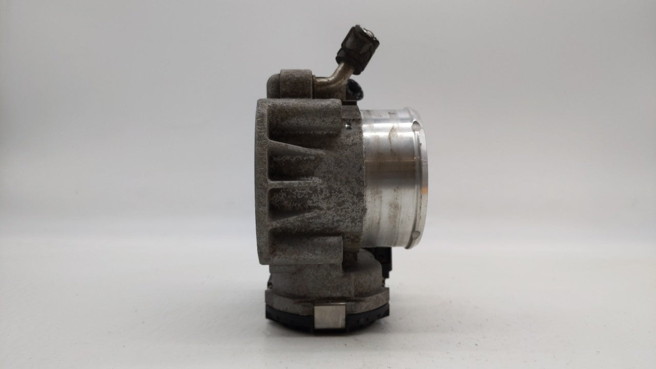 2011-2014 Hyundai Sonata Throttle Body P/N:35100-2G700 Fits Fits 2011 2012 2013 2014 2015 2016 OEM Used Auto Parts - Oemused