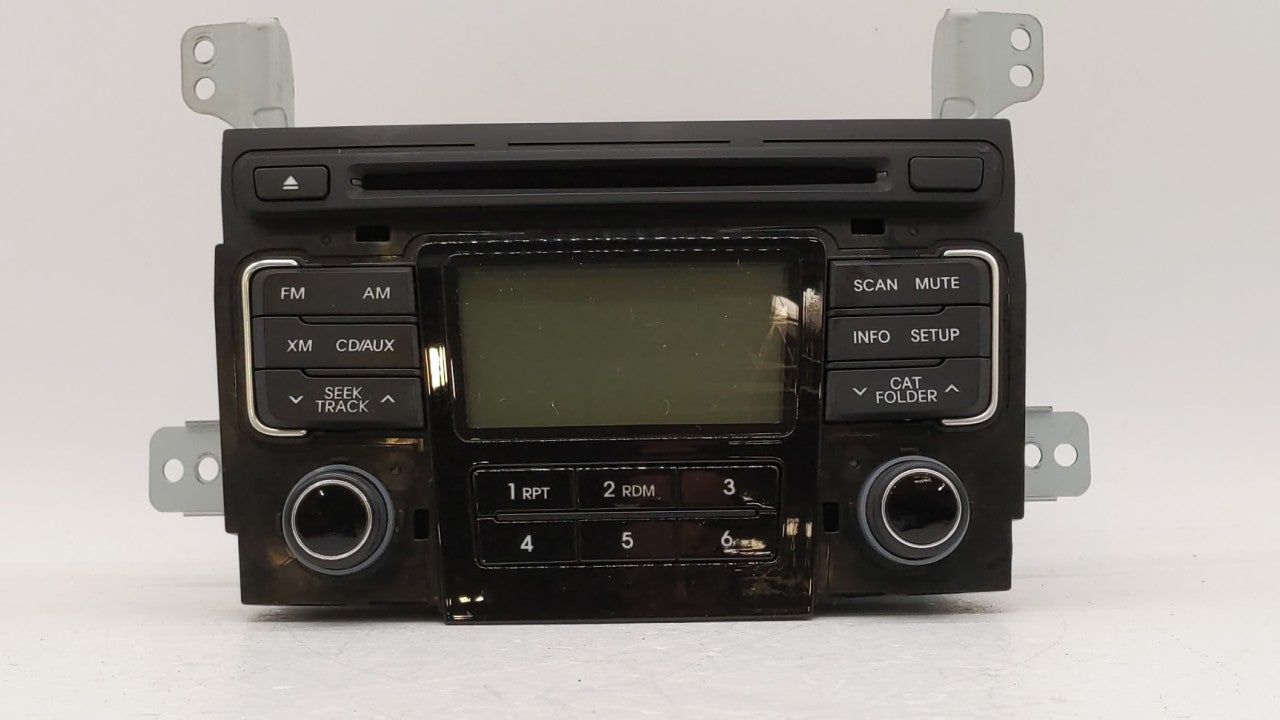 2011-2011 Hyundai Sonata Am Fm Cd Player Radio Receiver - Oemusedautoparts1.com