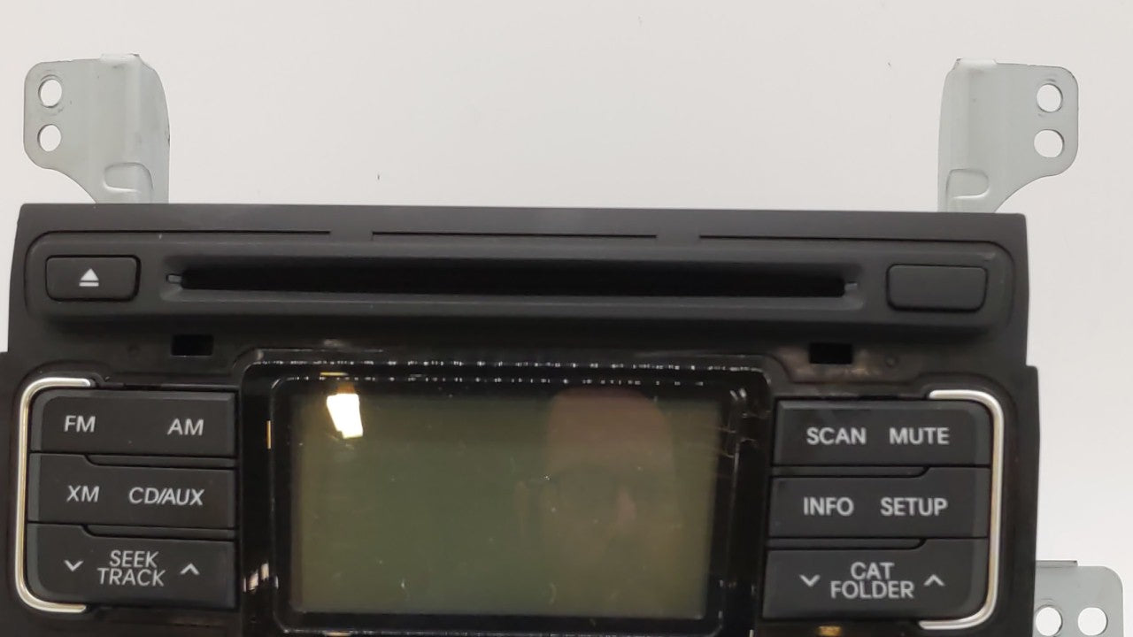 2011-2011 Hyundai Sonata Am Fm Cd Player Radio Receiver - Oemusedautoparts1.com