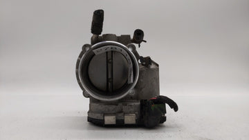 2011-2014 Hyundai Sonata Throttle Body P/N:35100-2G700 Fits Fits 2011 2012 2013 2014 2015 2016 OEM Used Auto Parts - Oemused