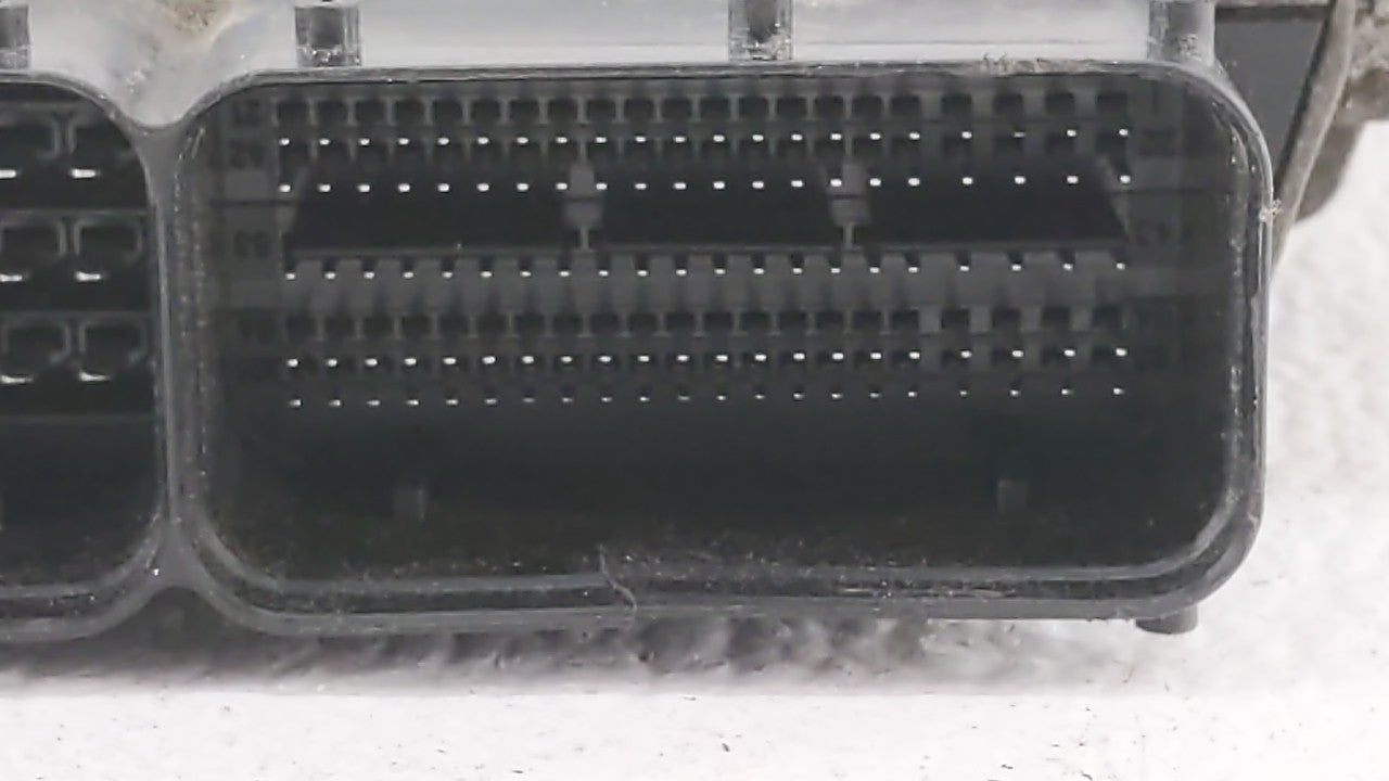 2011 Hyundai Sonata PCM Engine Control Computer ECU ECM PCU OEM P/N:39101-2G670 39111-2G670 Fits OEM Used Auto Parts - Oemus