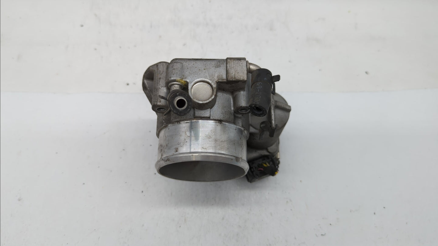 2011-2014 Hyundai Sonata Throttle Body P/N:35100-2G700 Fits Fits 2011 2012 2013 2014 2015 2016 OEM Used Auto Parts - Oemused