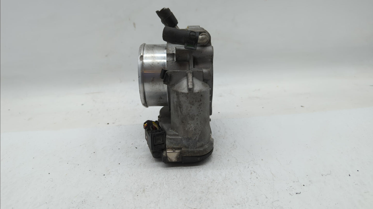 2011-2014 Hyundai Sonata Throttle Body P/N:35100-2G700 Fits Fits 2011 2012 2013 2014 2015 2016 OEM Used Auto Parts - Oemused