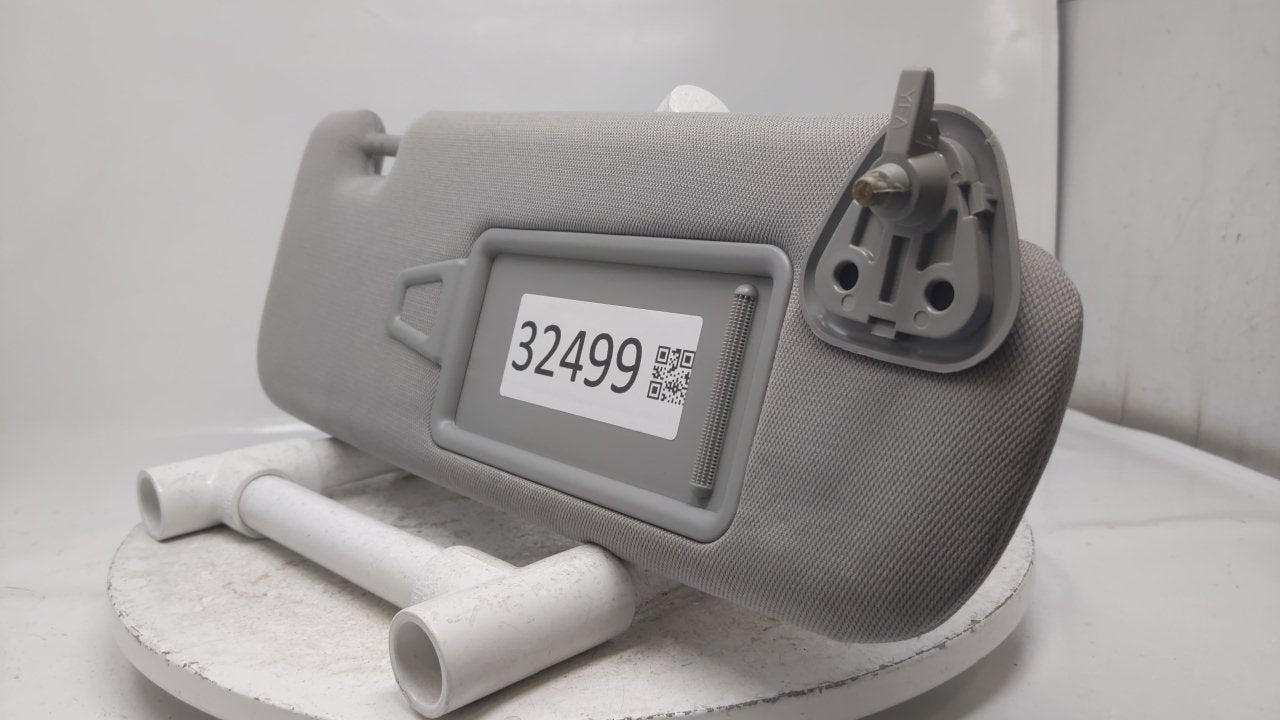 2011 Hyundai Sonata Sun Visor Shade Replacement Passenger Right Mirror Fits OEM Used Auto Parts - Oemusedautoparts1.com