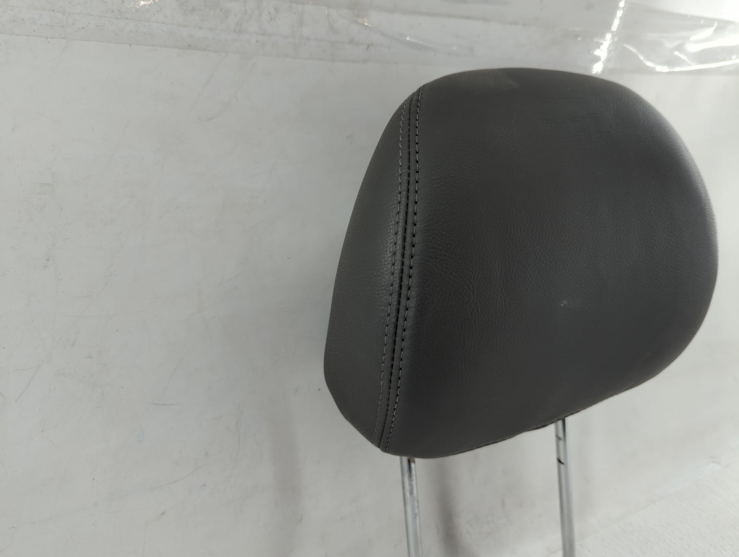 2011-2015 Hyundai Sonata Headrest Head Rest Front Driver Passenger Seat Fits Fits 2011 2012 2013 2014 2015 OEM Used Auto Par