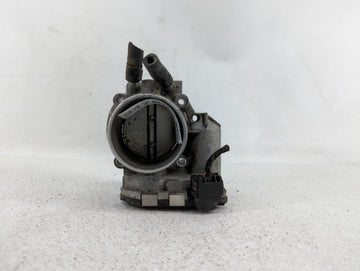 2011-2014 Hyundai Sonata Throttle Body P/N:35100-2G710 Fits Fits 2011 2012 2013 2014 2015 2016 OEM Used Auto Parts - Oemused