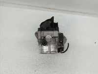 2011-2014 Hyundai Sonata Throttle Body P/N:35100-2G700 35100-2G710 Fits Fits 2011 2012 2013 2014 2015 2016 OEM Used Auto Par
