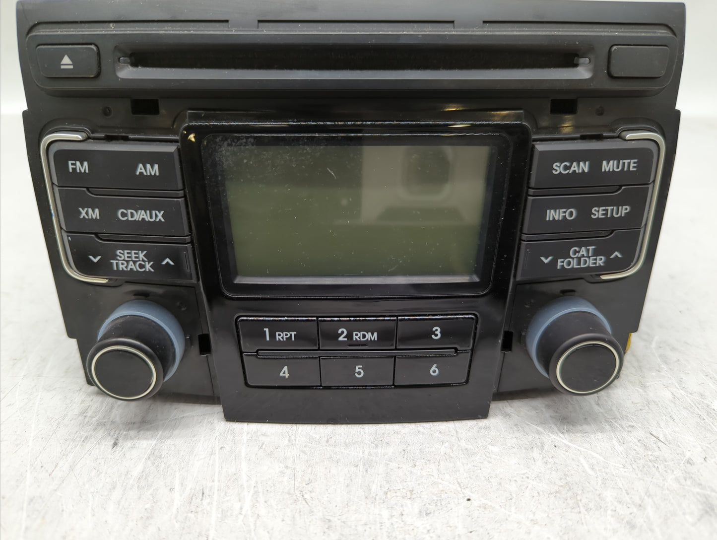 2011-2011 Hyundai Sonata Am Fm Cd Player Radio Receiver - Oemusedautoparts1.com