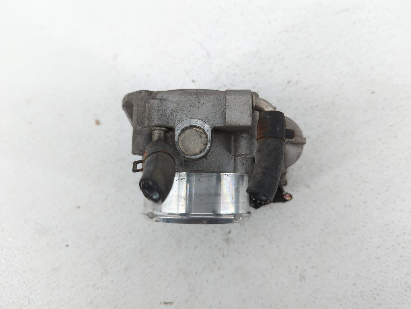 2011-2014 Hyundai Sonata Throttle Body P/N:904501 0001 35100-2G700 Fits Fits 2011 2012 2013 2014 2015 2016 OEM Used Auto Par