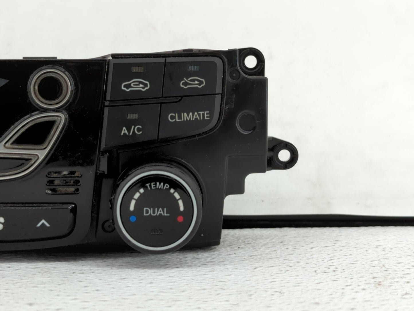 2011-2015 Hyundai Sonata Climate Control Module Temperature AC/Heater Replacement P/N:97250-4RDB3 97250-4RDB4 Fits OEM Used 