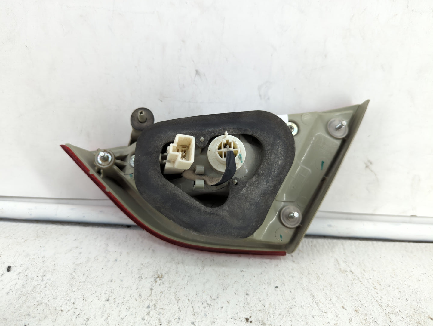 2011-2014 Hyundai Sonata Tail Light Assembly Driver Left OEM P/N:92403-3Q Fits Fits 2011 2012 2013 2014 OEM Used Auto Parts 