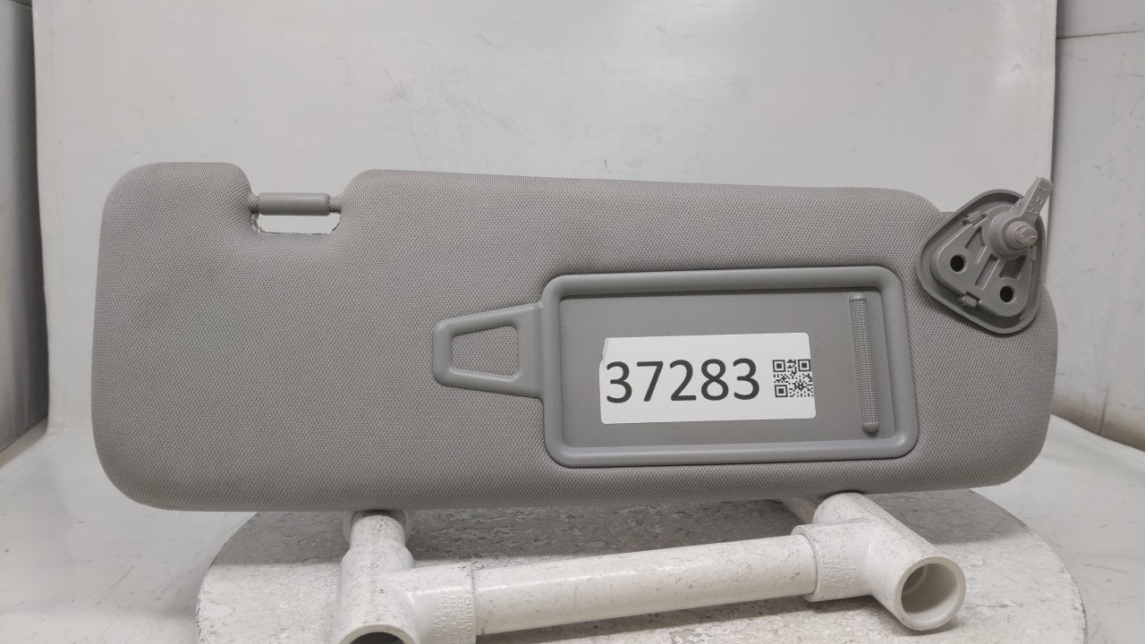 2011 Hyundai Sonata Sun Visor Shade Replacement Passenger Right Mirror Fits OEM Used Auto Parts - Oemusedautoparts1.com