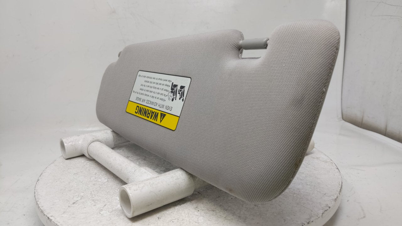 2011 Hyundai Sonata Sun Visor Shade Replacement Passenger Right Mirror Fits OEM Used Auto Parts - Oemusedautoparts1.com