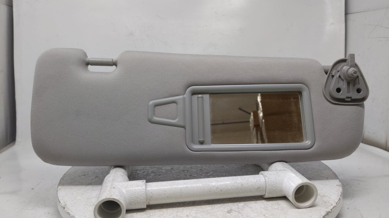 2011 Hyundai Sonata Sun Visor Shade Replacement Passenger Right Mirror Fits OEM Used Auto Parts - Oemusedautoparts1.com