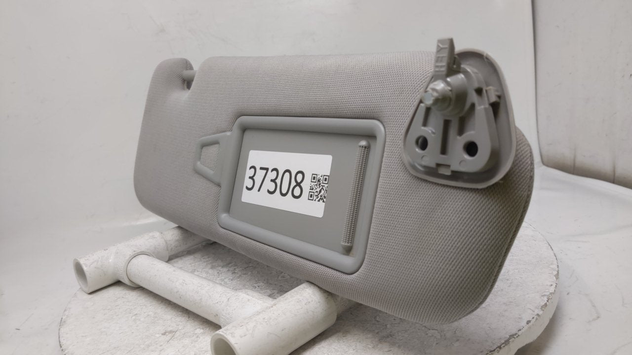 2011 Hyundai Sonata Sun Visor Shade Replacement Passenger Right Mirror Fits OEM Used Auto Parts - Oemusedautoparts1.com