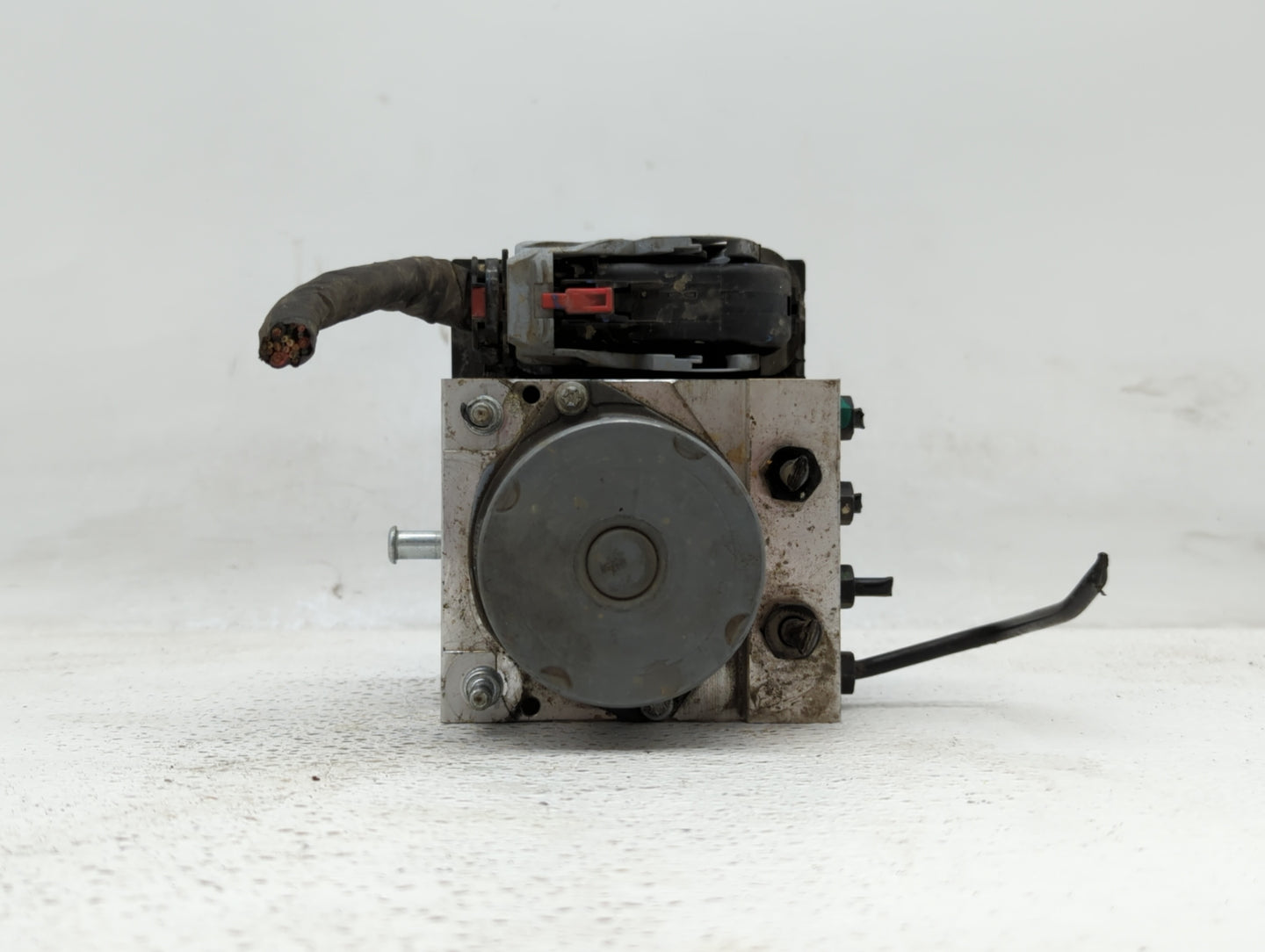 2011-2013 Hyundai Sonata ABS Pump Control Module Replacement P/N:58920-3S400 58920-30500 Fits Fits 2011 2012 2013 OEM Used A