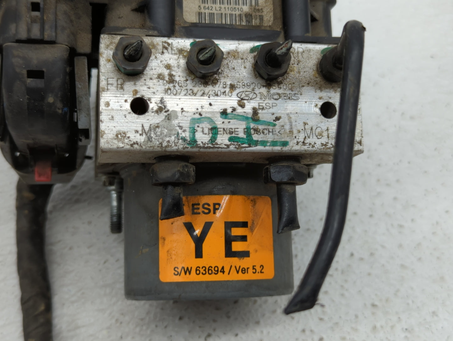 2011-2013 Hyundai Sonata ABS Pump Control Module Replacement P/N:58920-3S400 58920-30500 Fits Fits 2011 2012 2013 OEM Used A