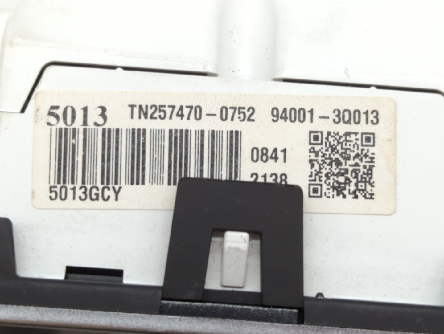 2011-2014 Hyundai Sonata Instrument Cluster Speedometer Gauges P/N:94001-3Q014 94001-3Q010 Fits Fits 2011 2012 2013 2014 OEM