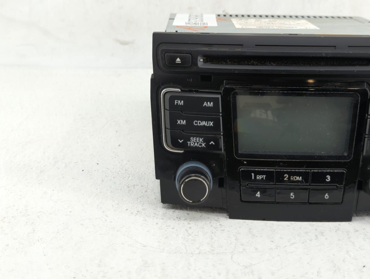 2011-2011 Hyundai Sonata Am Fm Cd Player Radio Receiver 380623 - Oemusedautoparts1.com
