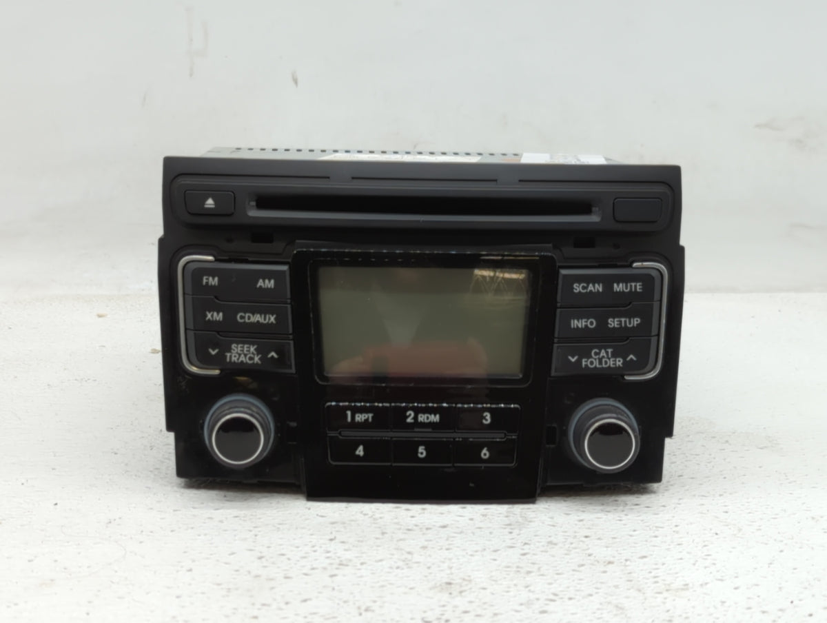 2011-2011 Hyundai Sonata Am Fm Cd Player Radio Receiver 380637 - Oemusedautoparts1.com