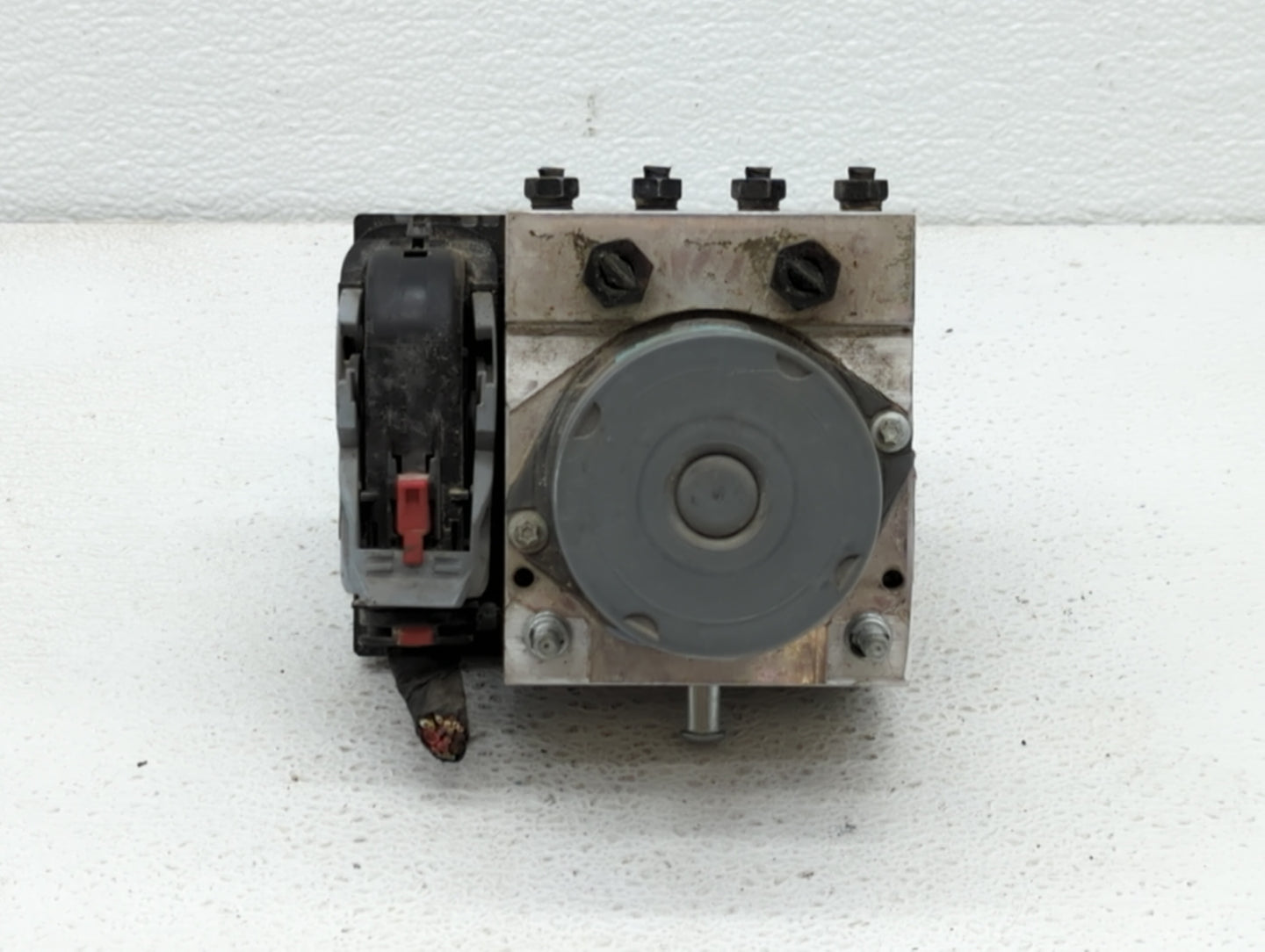 2011-2013 Hyundai Sonata ABS Pump Control Module Replacement P/N:58920-3Q400 58920-3Q500 Fits Fits 2011 2012 2013 OEM Used A